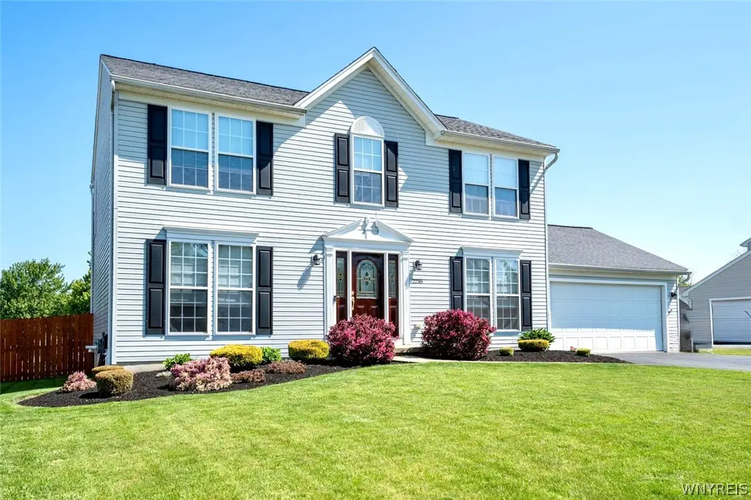 2235 Hunters Hollow Lane, Lake View, NY 14085 - #1