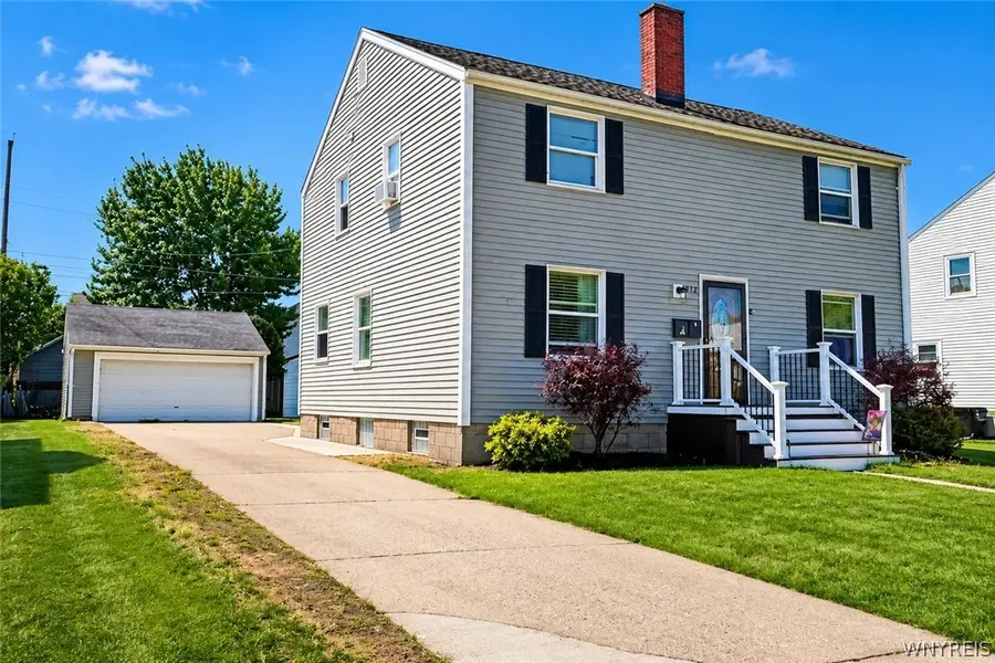 312 W Girard Boulevard, Buffalo, NY 14217 - #2