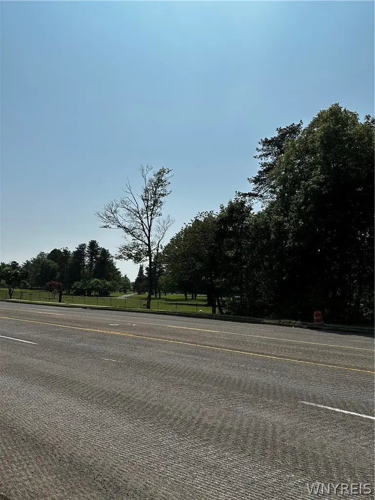 3350 Niagara Falls Boulevard, Buffalo, NY 14228 - #2