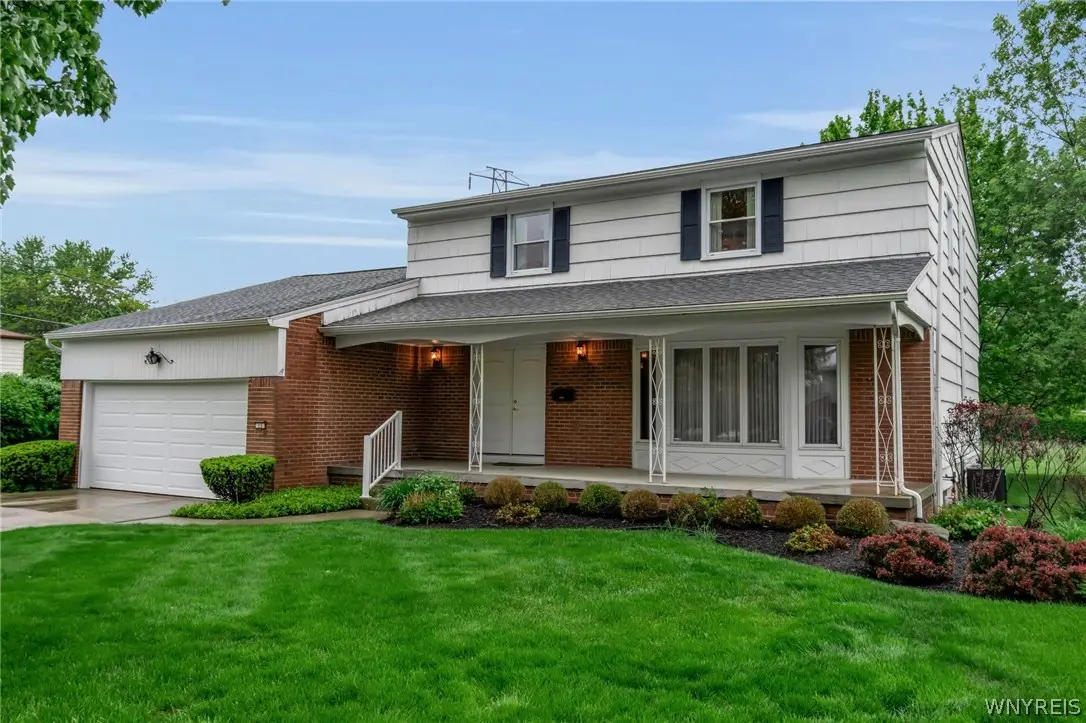 15 Cypress Court, Williamsville, NY 14221 - #1