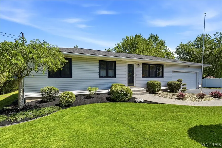 5495 Irish Road, North Tonawanda, NY 14120 - #2