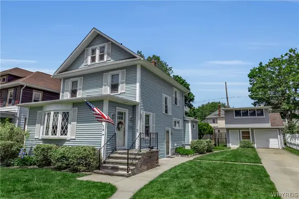 33 Morrow Avenue, Lockport, NY 14094