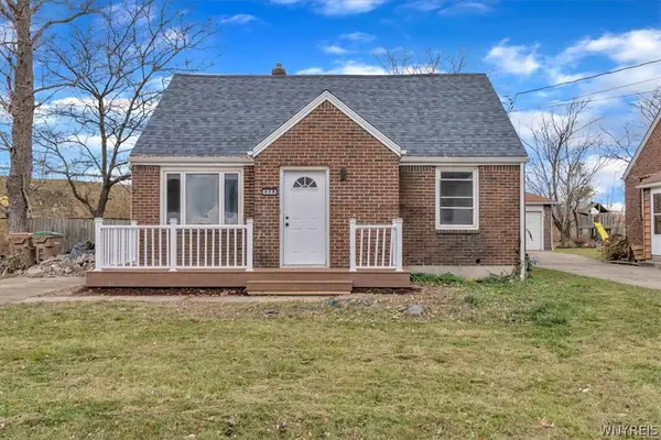 428 Beach Road, Buffalo, NY 14225
