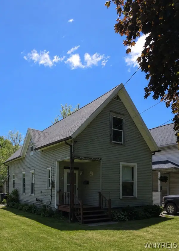 13 3rd Avenue, North Tonawanda, NY 14120