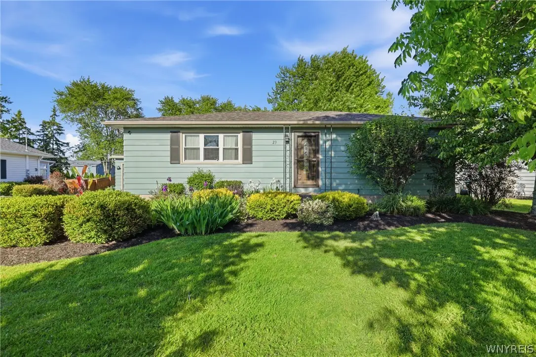 23 Beaver Lane, Grand Island, NY 14072 - #1