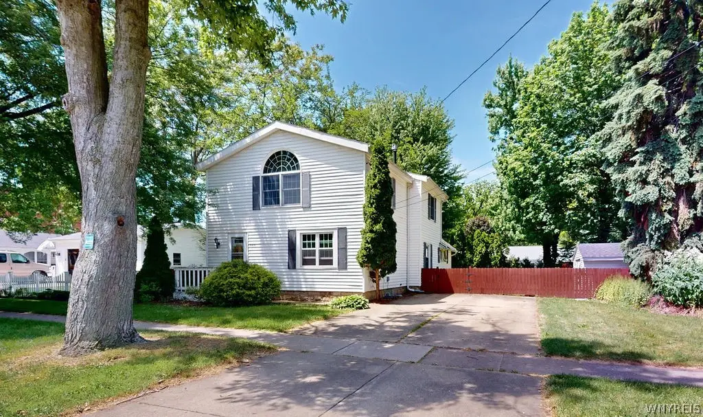 225 N 4th Street, Lewiston, NY 14092 - #1