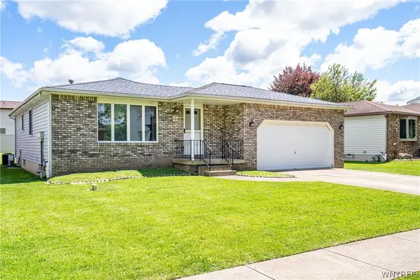 144 Hillpine Road, Buffalo, NY 14227