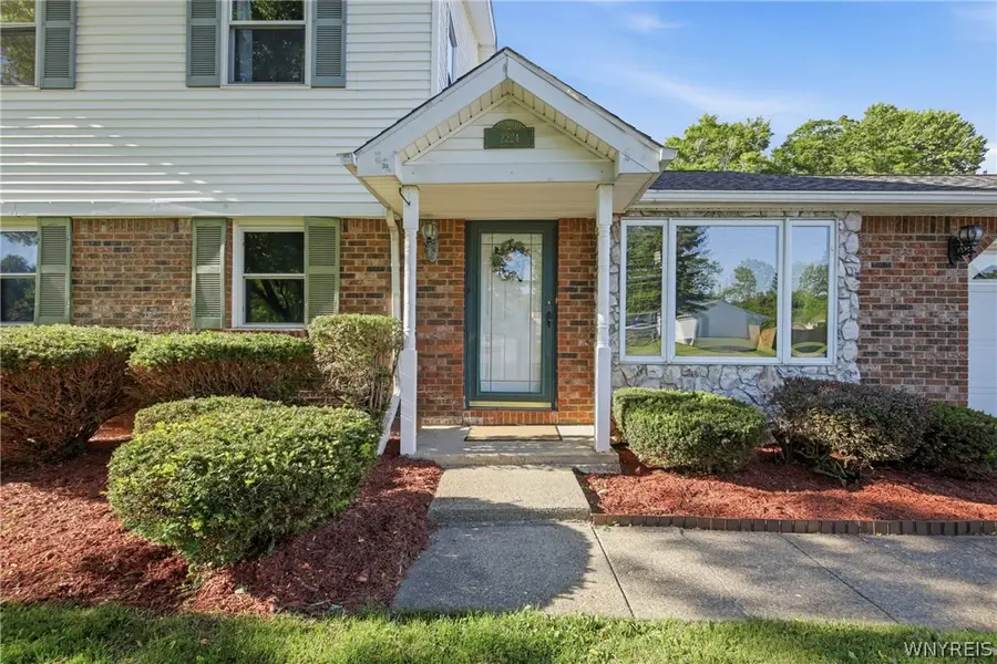 2224 Harbor Run Lane, Lake View, NY 14085 - #3