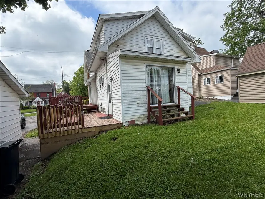 1316 Garrett Avenue, Niagara Falls, NY 14305 - #3