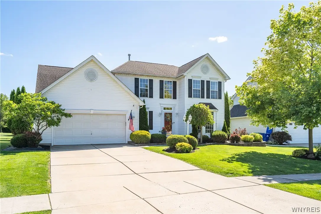 3454 Heatherwood Drive, Hamburg, NY 14075 - #1