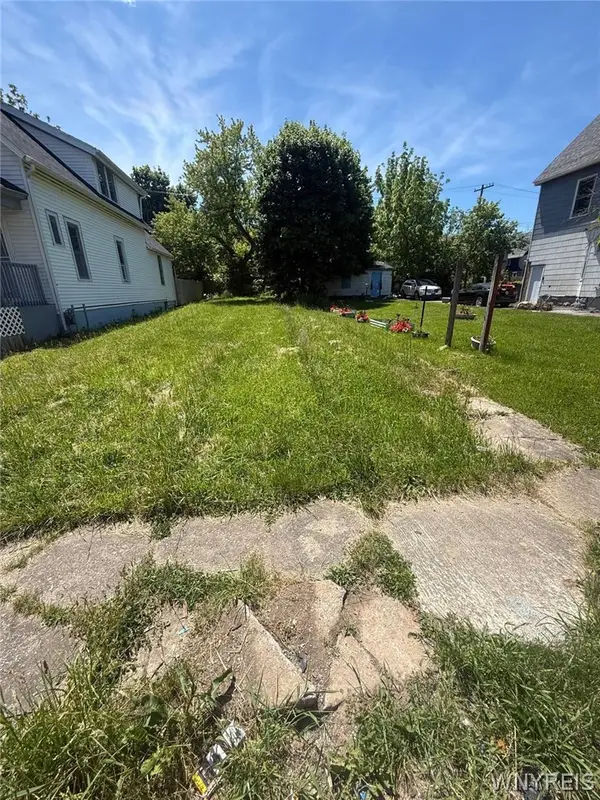 843 Woodlawn Avenue, Buffalo, NY 14211