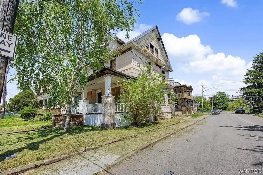 613 7th Street, Niagara Falls, NY 14301 - #2