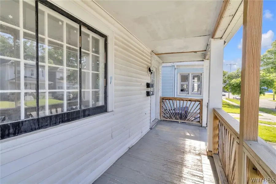 27 Como Avenue, Buffalo, NY 14220 - #3