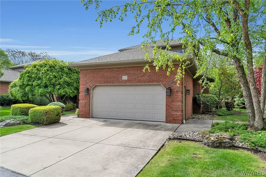 162 Hampton Hill Drive, Williamsville, NY 14221 - #2