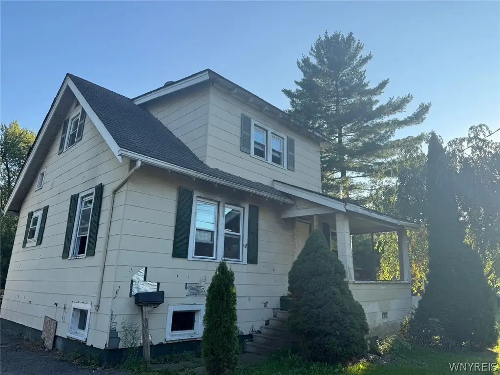 8623 Lindbergh Avenue, Niagara Falls, NY 14304 - #1