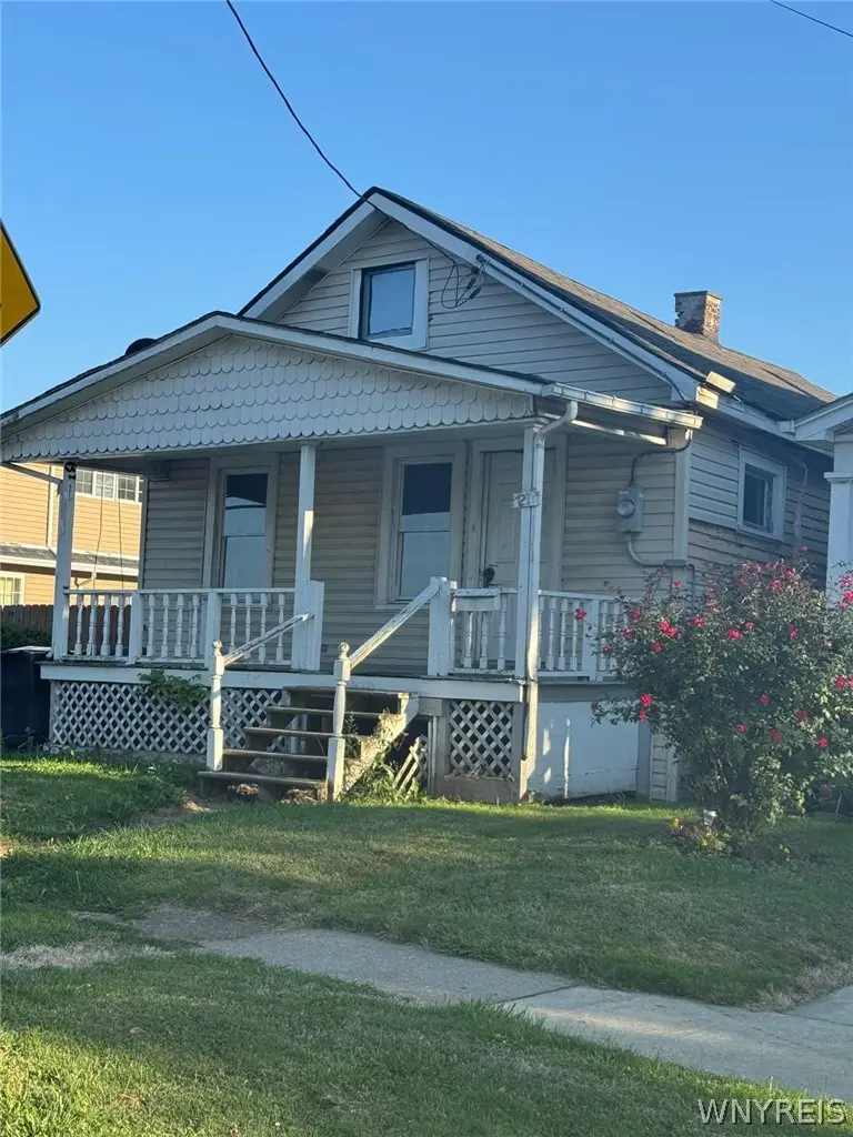 7211 Stephenson Avenue, Niagara Falls, NY 14304 - #1