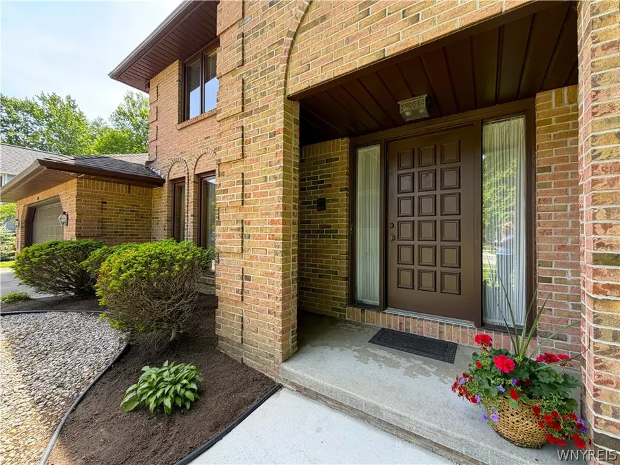 195 Randwood Drive, Getzville, NY 14068 - #2