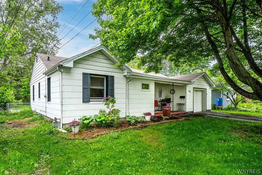 1285 Parkview Drive, North Tonawanda, NY 14120 - #2