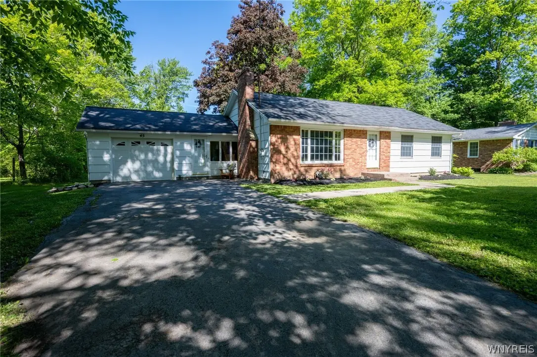 45 James Place, Orchard Park, NY 14127 - #1