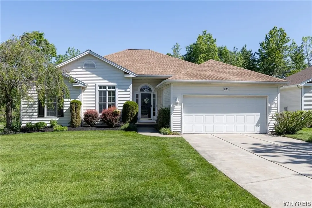 125 Blacksmith Drive, East Amherst, NY 14051 - #1