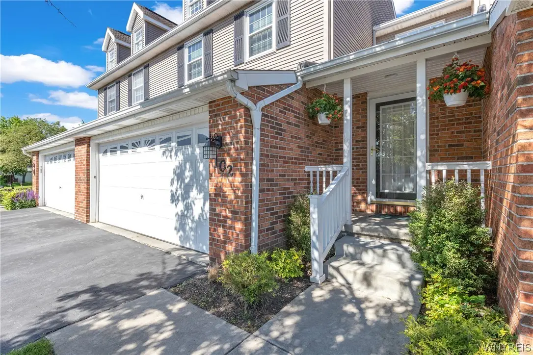 102 Forest Edge Drive, East Amherst, NY 14051 - #1