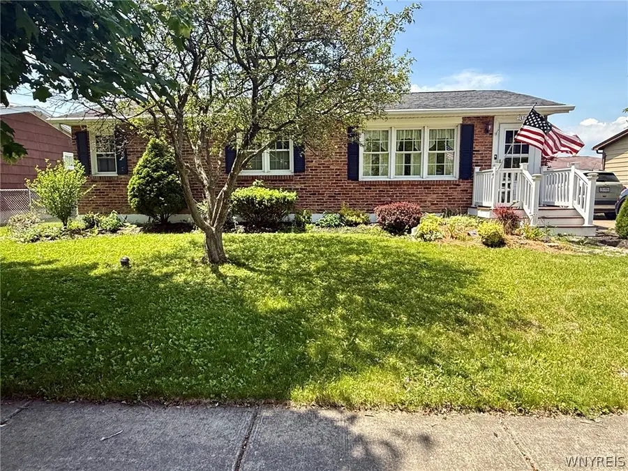 1376 101st Street, Niagara Falls, NY 14304 - #2