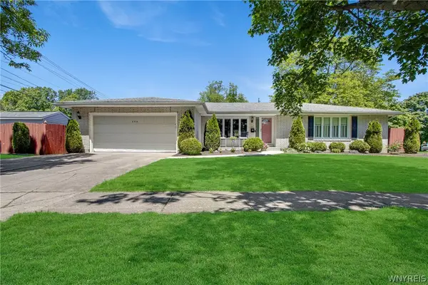 206 Countryside Lane, Buffalo, NY 14221