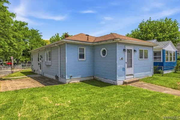 493 Hyde Park Boulevard, Niagara Falls, NY 14303