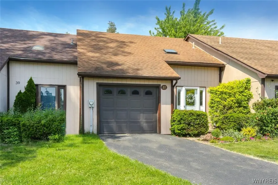 37 Robin Road, Buffalo, NY 14228 - #2