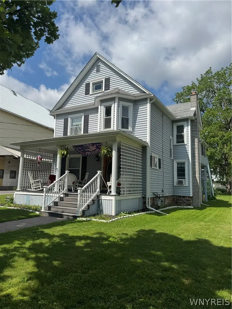 16 Orchard Street, Middleport, NY 14105 - #2