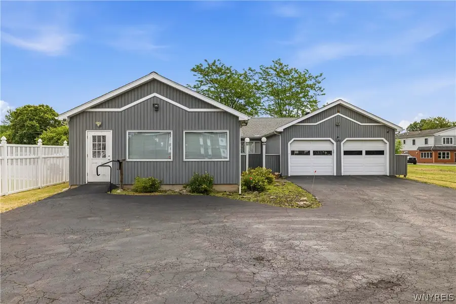 3231-3233 Military Road, Niagara Falls, NY 14304 - #2
