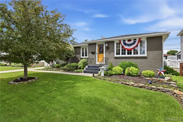 65 Leni Lane, Buffalo, NY 14225