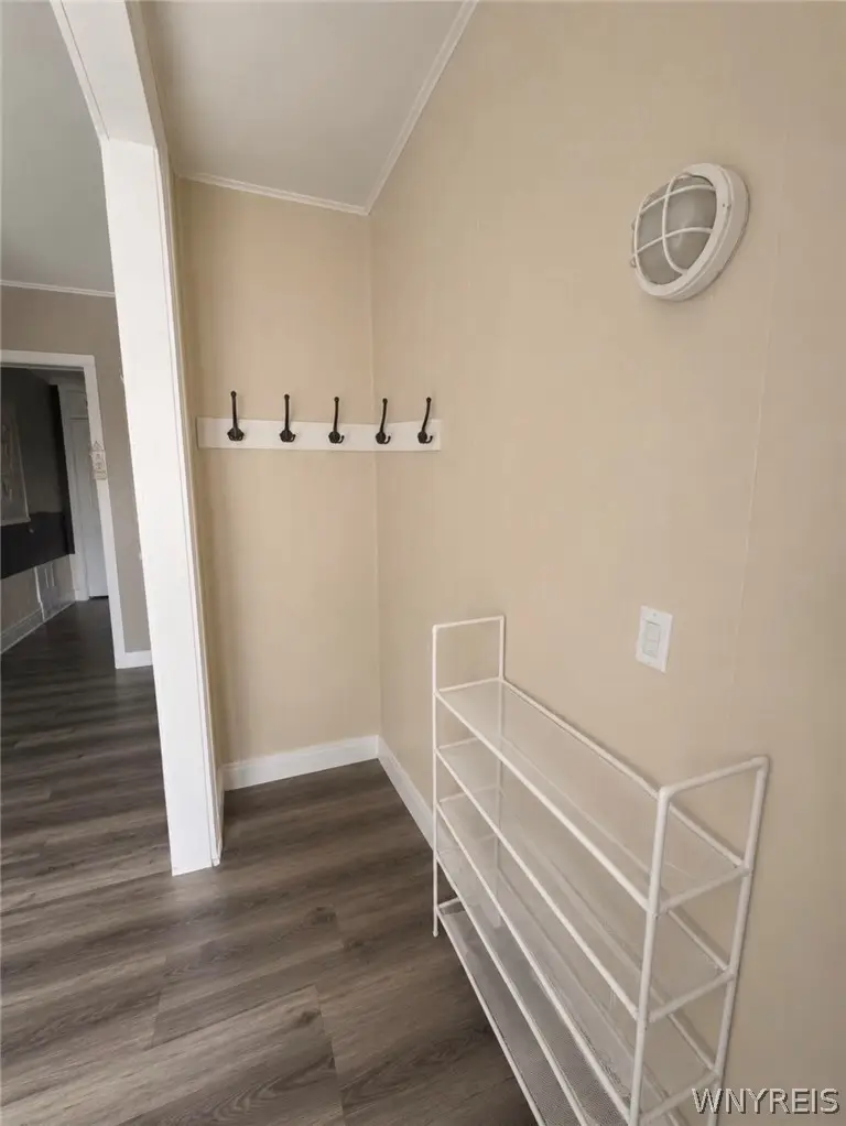 127 14th St, Buffalo, NY 14213 - #2