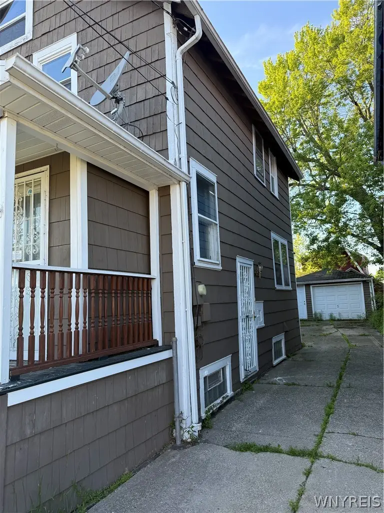 108 Dunlop Ave Avenue, Buffalo, NY 14215 - #2