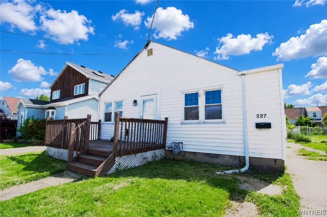 227 Roland Street, Buffalo, NY 14212 - #1