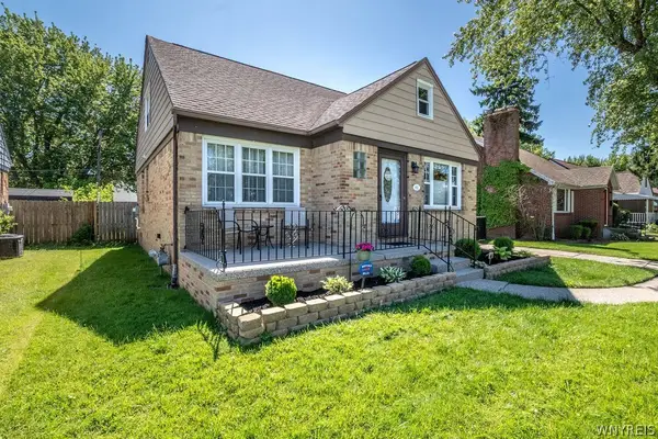 801 S Huth Road, Cheektowaga, NY 14225