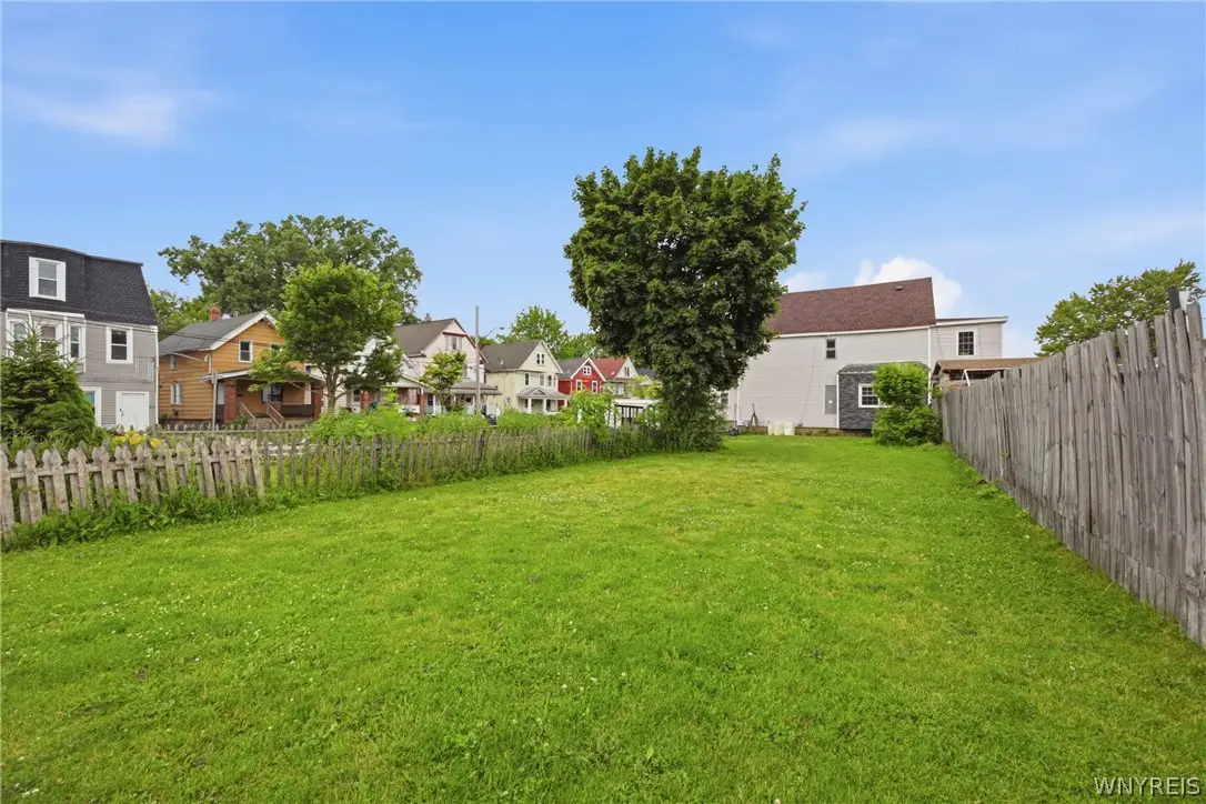 102 Bradley Street, Buffalo, NY 14213 - #1