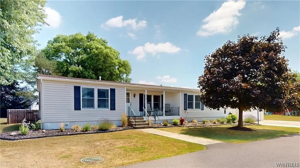 313 Applewood Drive, Lockport, NY 14094 - #1