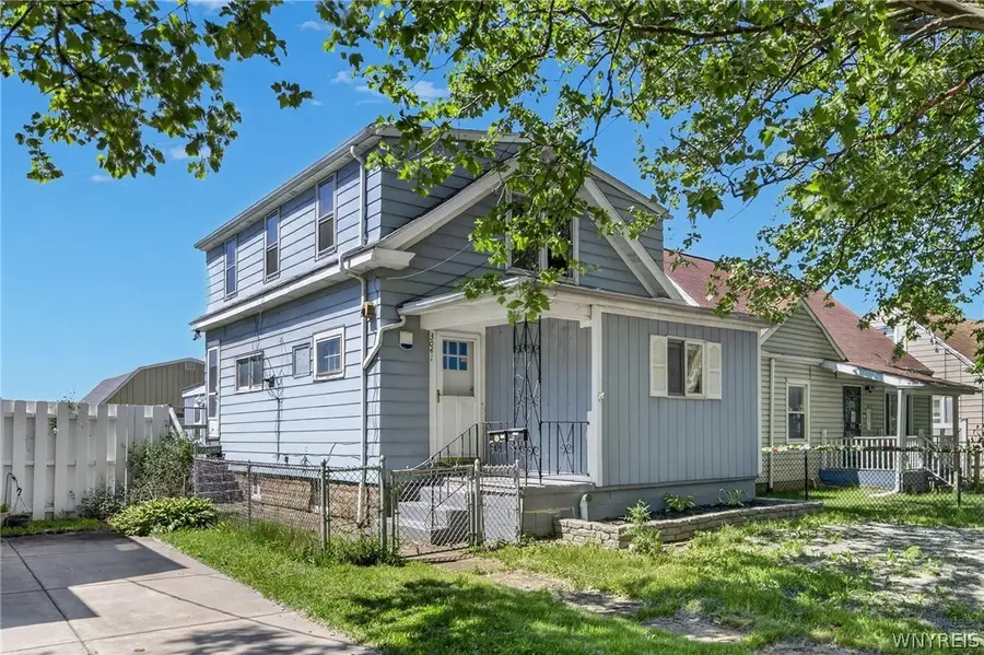 3041 Falls Street, Niagara Falls, NY 14303 - #2