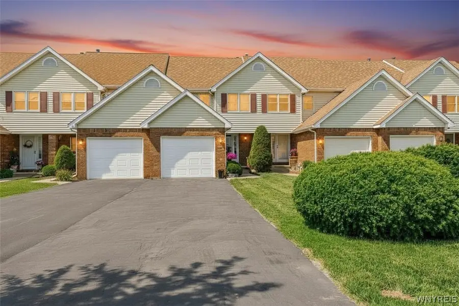 2735 Alder Creek Drive N #G, North Tonawanda, NY 14120 - #3