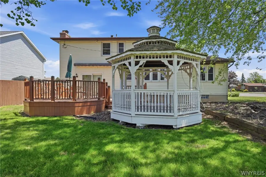 44 Queens Drive, Grand Island, NY 14072 - #3