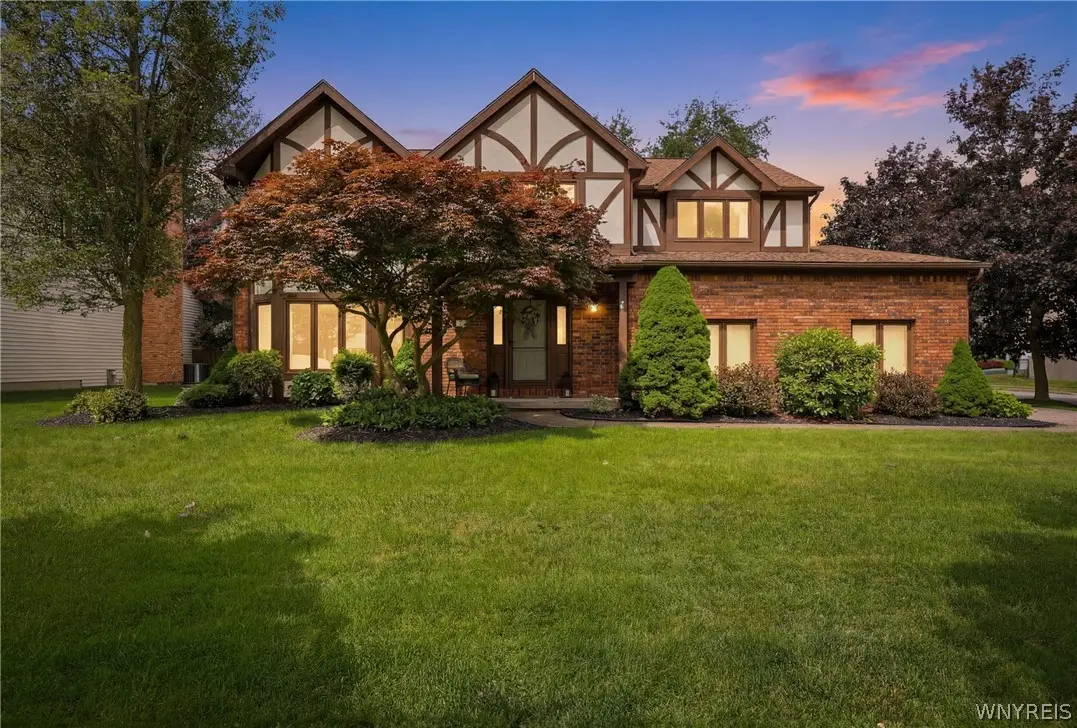 72 Brenridge Drive, East Amherst, NY 14051 - #1