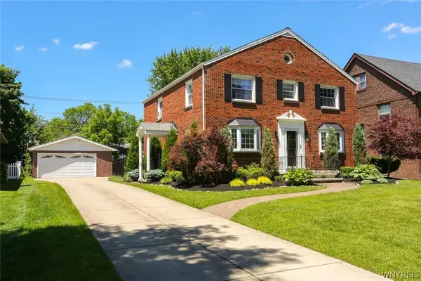 99 Darwin Drive, Buffalo, NY 14226