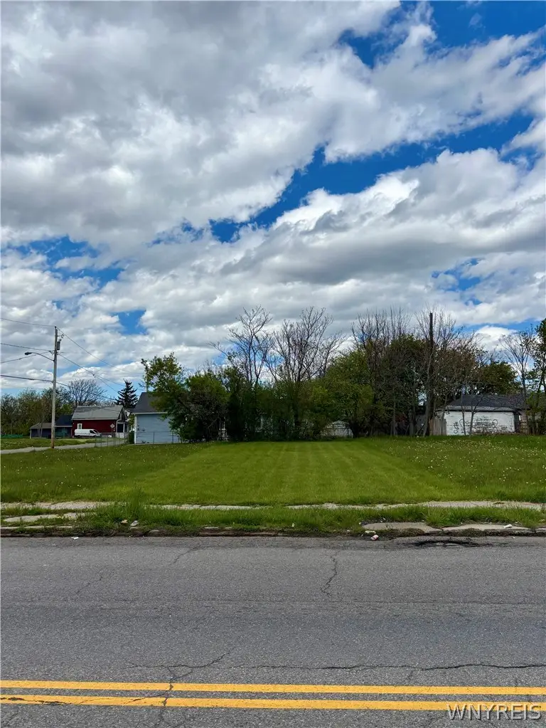746 William St, Buffalo, NY 14206 - #2