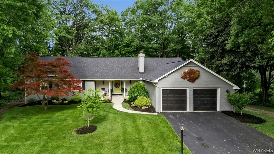4660 Boncrest Drive W, Williamsville, NY 14221 - #2