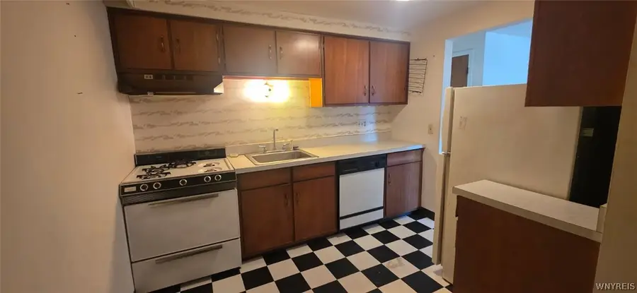 10 Wayne #21, Buffalo, NY 14225 - #3