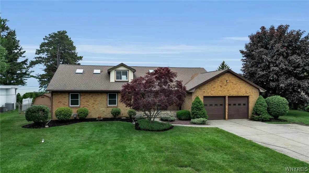 4794 Clifton Parkway, Hamburg, NY 14075 - #1