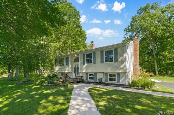 3327 Palmer Road, Ransomville, NY 14131