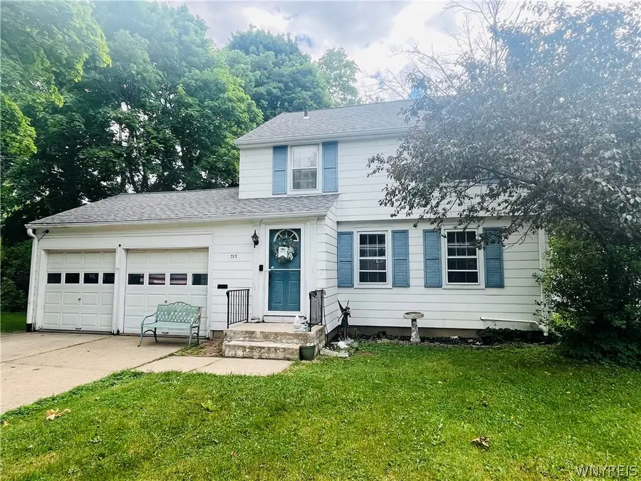 717 Pasadena Avenue, Niagara Falls, NY 14304 - #2