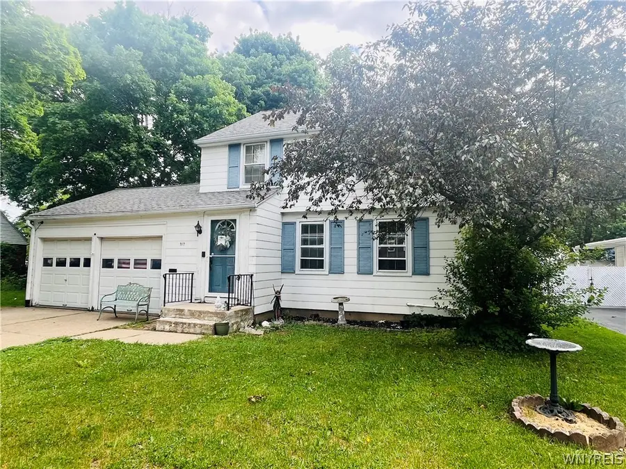 717 Pasadena Avenue, Niagara Falls, NY 14304 - #3